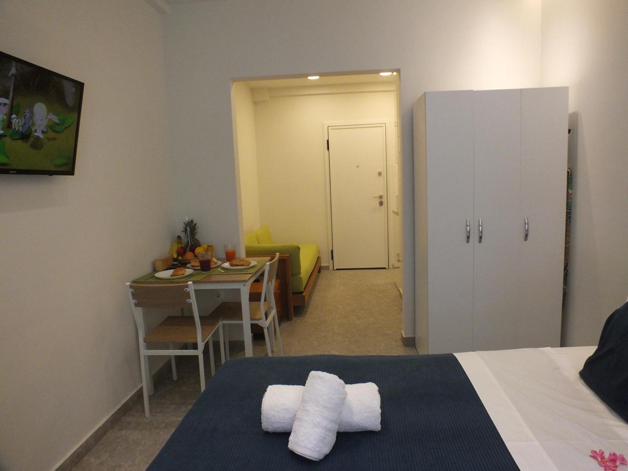 Cozy Apartment At Panormou Metro, Athens City Center ภายนอก รูปภาพ